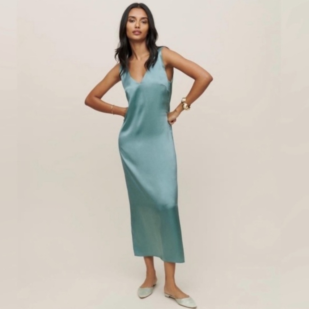 Reformation Lian Silk Midi Dress in Medium